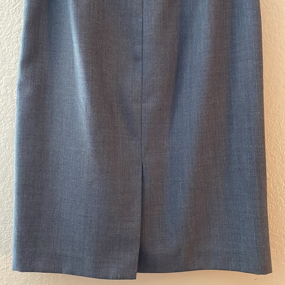 Banana Republic Sz 00P Skirt Suit 21.5” long jacket and skirt - Picture 6 of 11